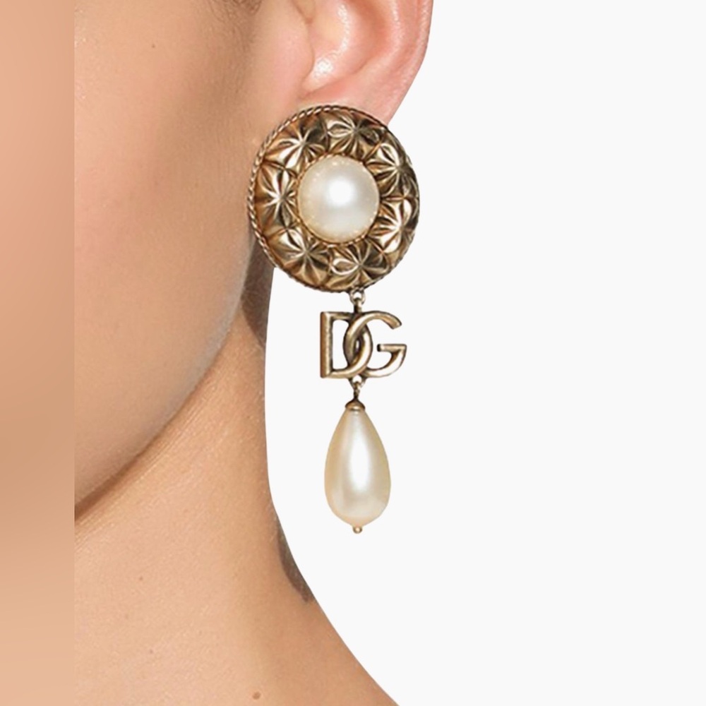 2026 $995 Dolce & Gabbana Gold Imitation Pearl Monogram Clip-On Drop Earrings